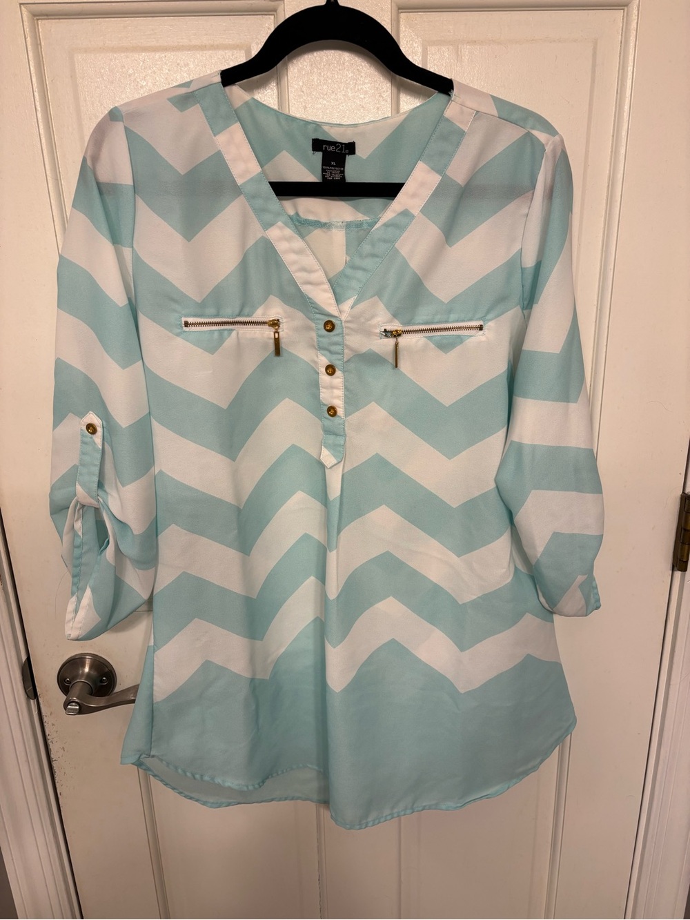 Rue21 Mint and White Chevron V-Neck Tunic with Gold Zippers